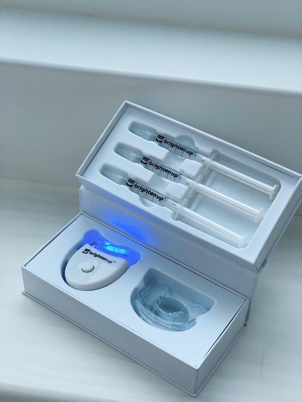 Blanchisseur dentaire